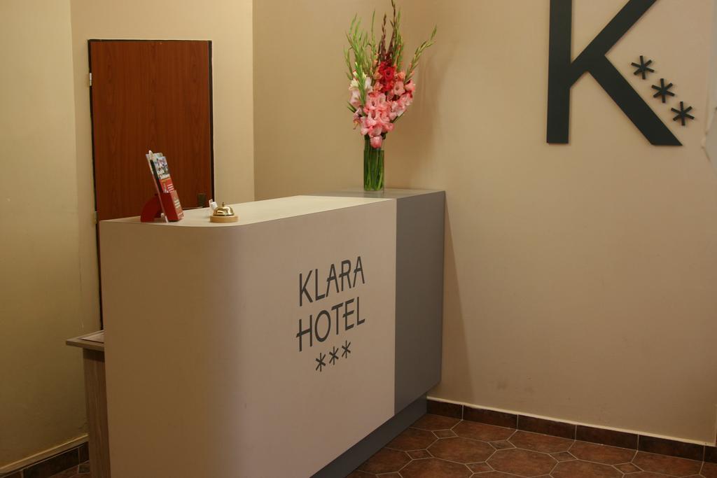 ホテル クララ プラハ エクステリア 写真